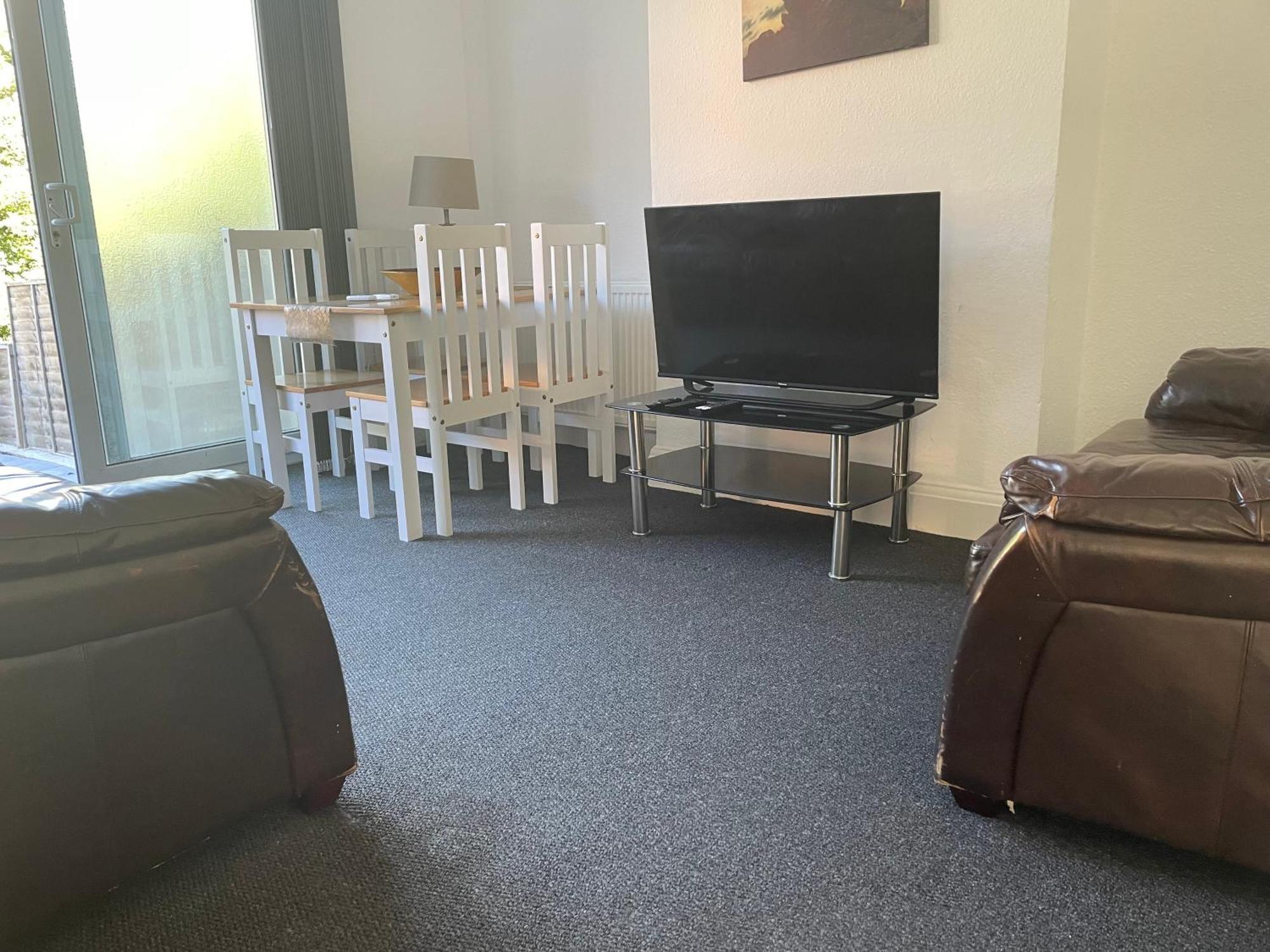 5 Bed 5Mins From Wembley Stadium Лондон Екстер'єр фото